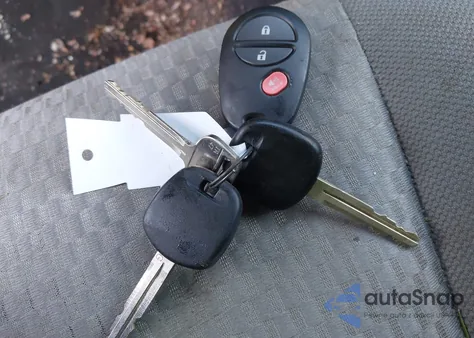 2015 Toyota Tacoma Base V6 из США, поврежденный, VIN 3TMMU4FNXFM079666